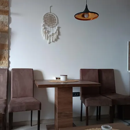 מלון דירות Milmari N12