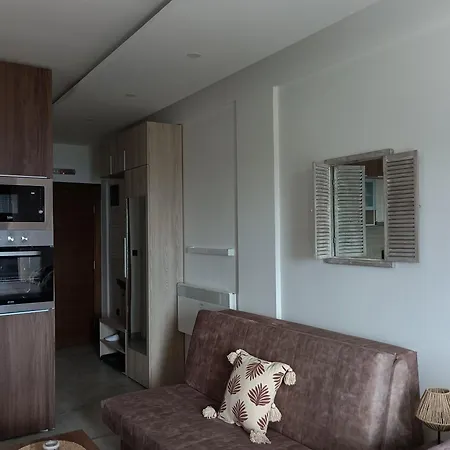 מלון דירות Milmari N12