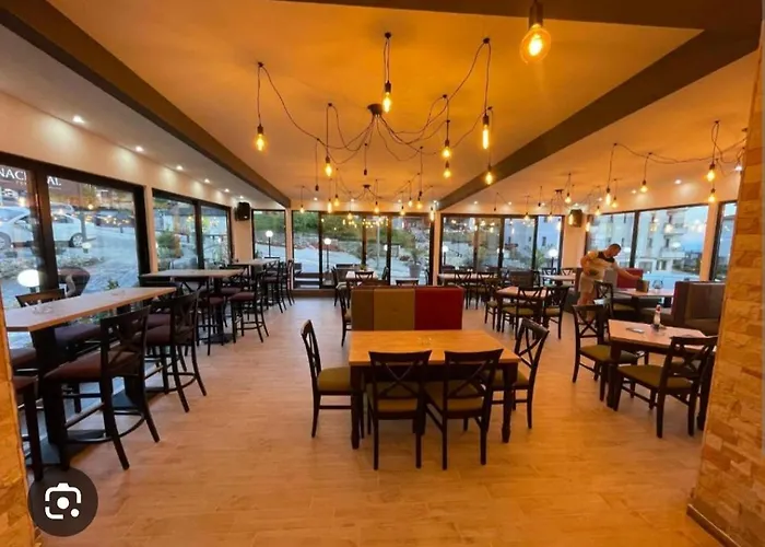 Milmari N12 Aparthotel *