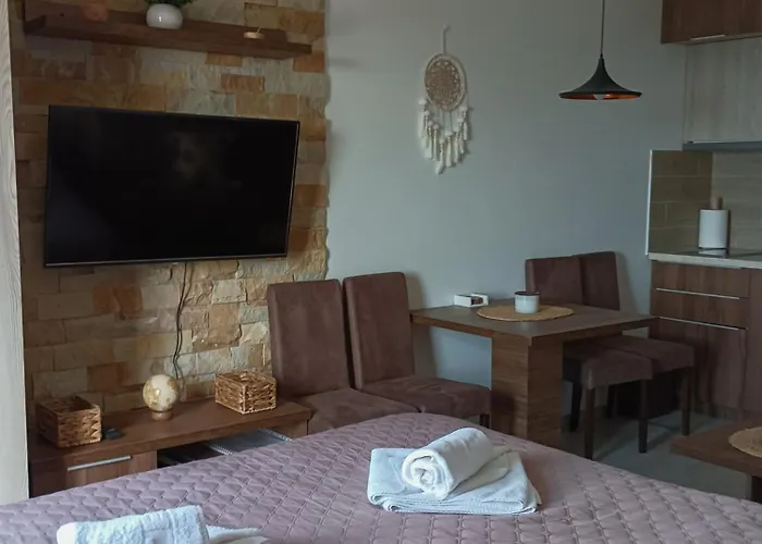 Aparthotel Milmari N12